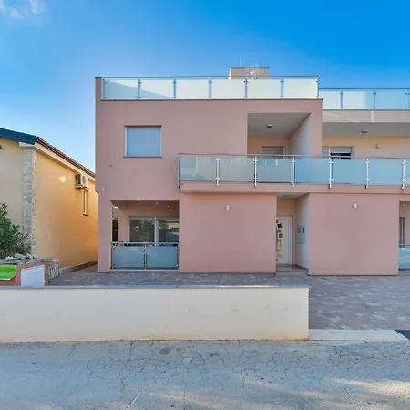 Appartamento In Vir/insel 34946