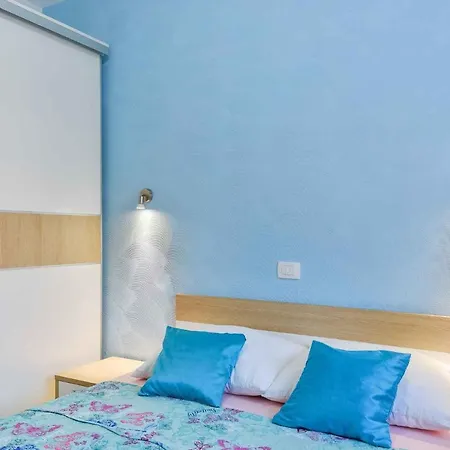 Appartamento In Vir/insel 34946 *