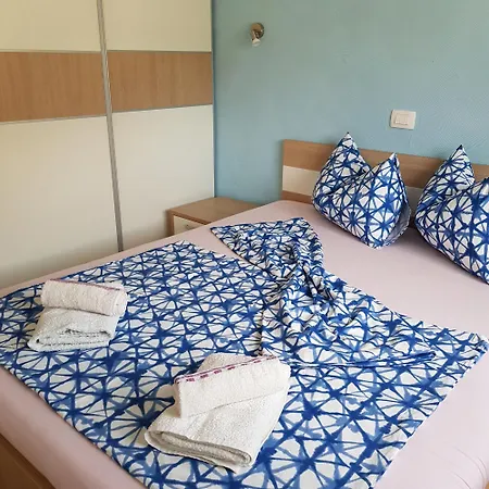 Appartamento In Vir/insel 34946 Vir
